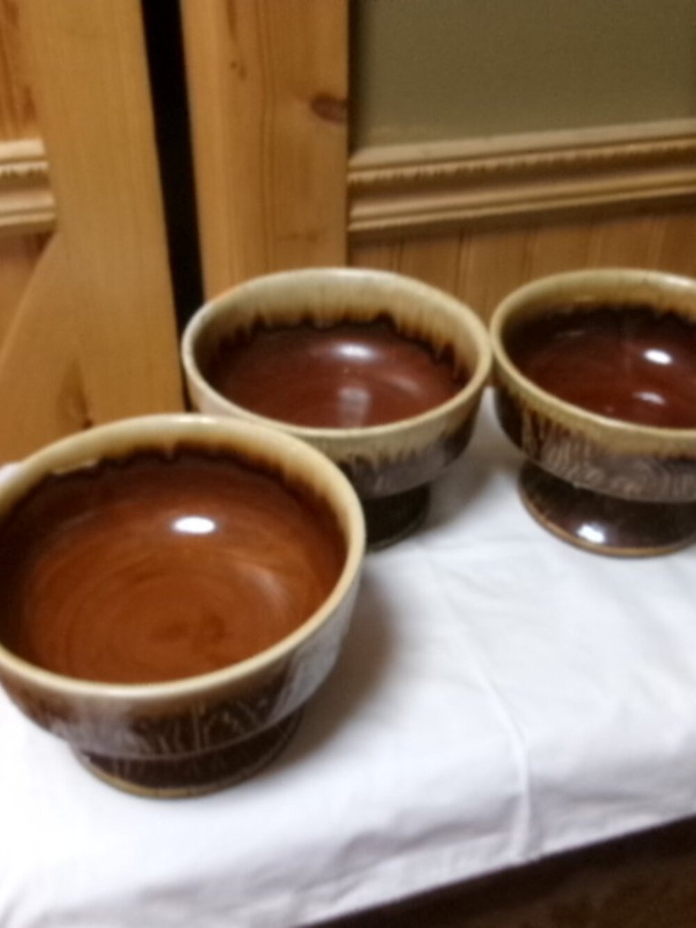 3 chilli soup bowls on pedestal drip glaze brown 70s Triple ABC co very good